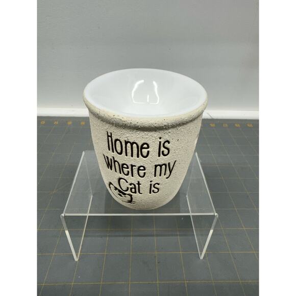 Scentsy Hom Is Where My Cat Is Mini Plug in Warmer Nightlight Wax Warmer - Picture 2 of 8